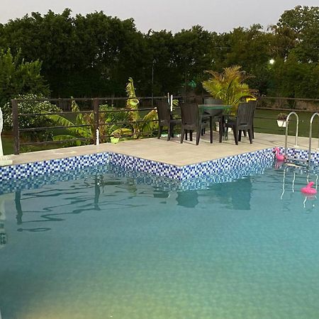 The Singh Farm Cosy Private Pool Farm Villa Gurgaon Extérieur photo