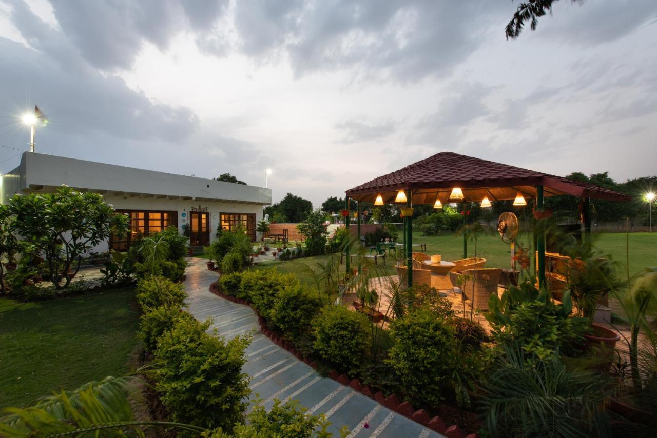 The Singh Farm Cosy Private Pool Farm Villa Gurgaon Extérieur photo