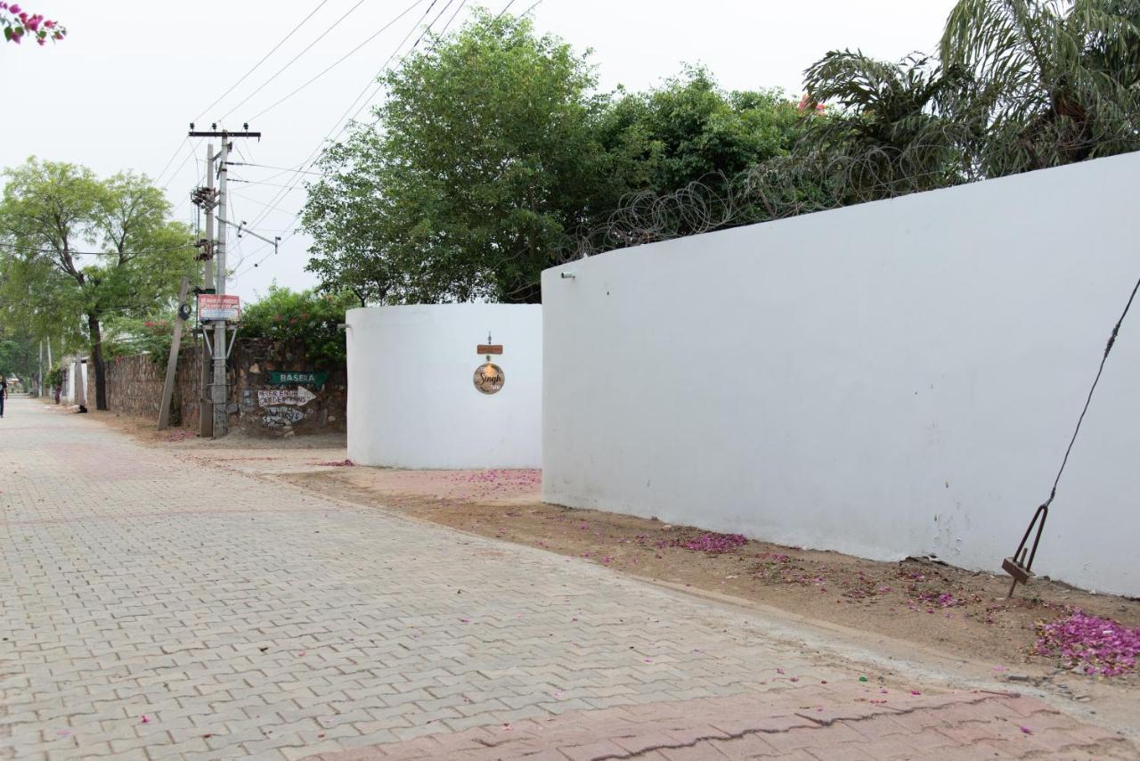The Singh Farm Cosy Private Pool Farm Villa Gurgaon Extérieur photo